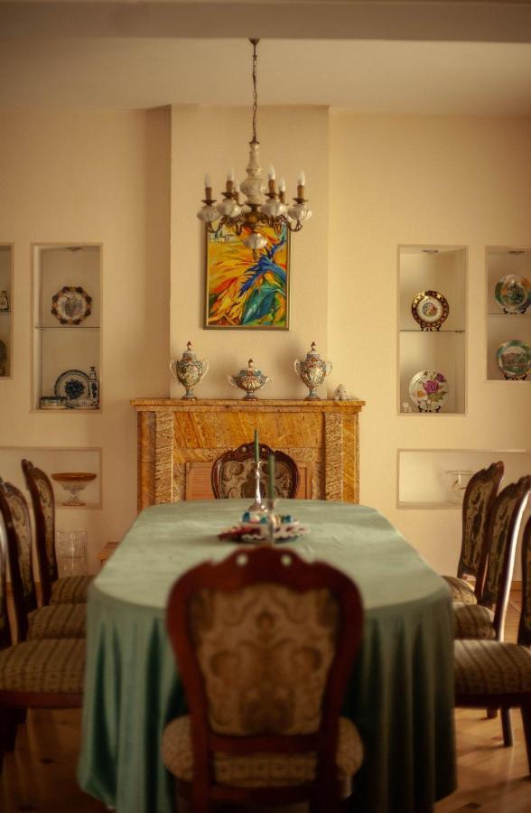Neli & Zaal Guest House Telavi Dış mekan fotoğraf