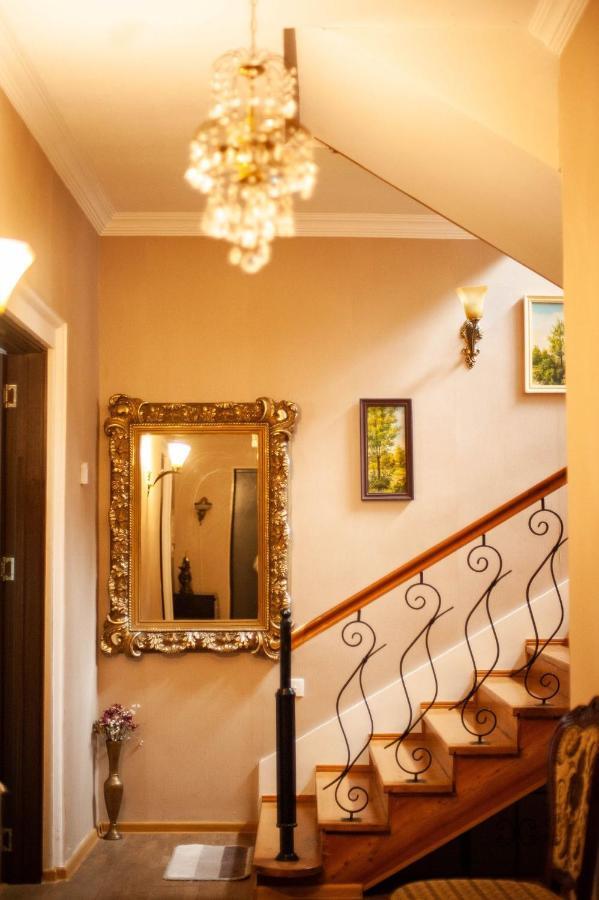 Neli & Zaal Guest House Telavi Dış mekan fotoğraf