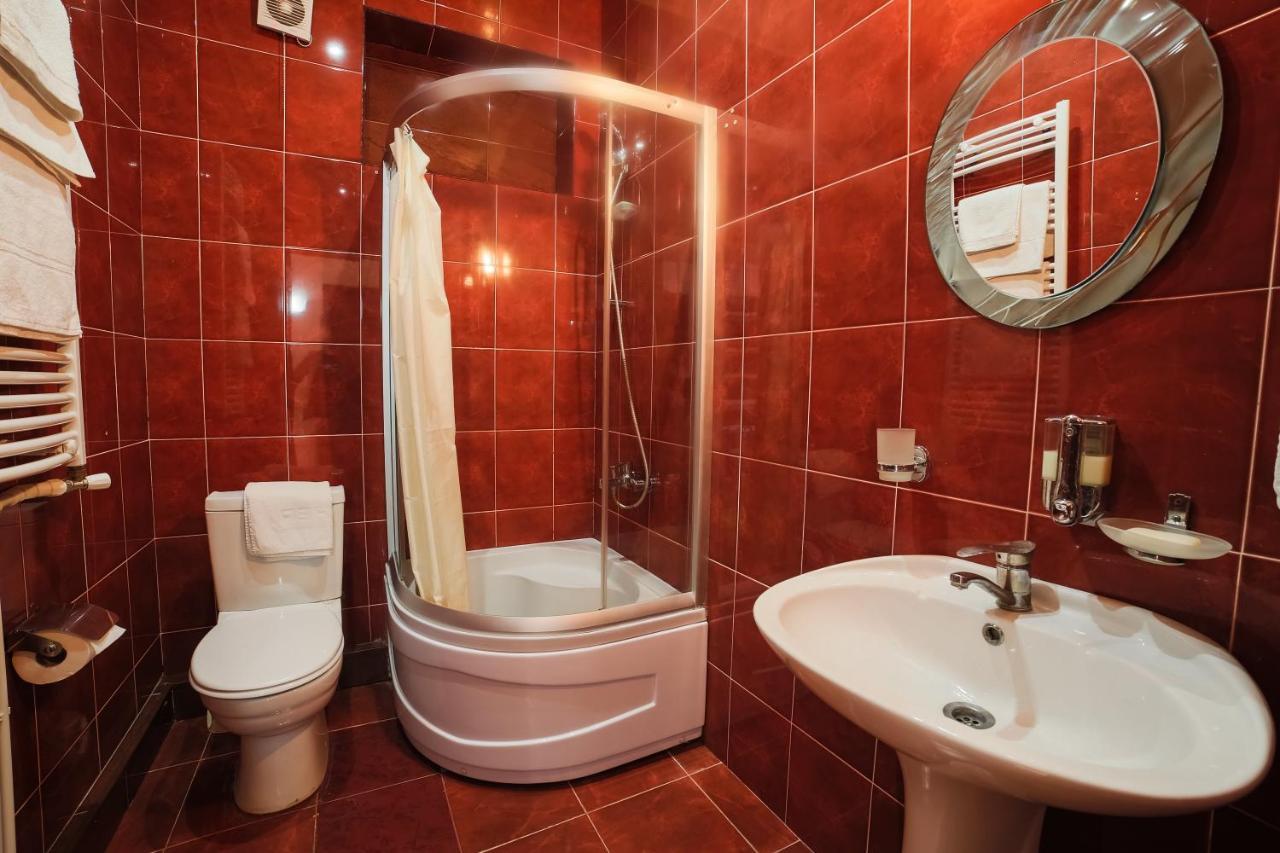 Neli & Zaal Guest House Telavi Dış mekan fotoğraf