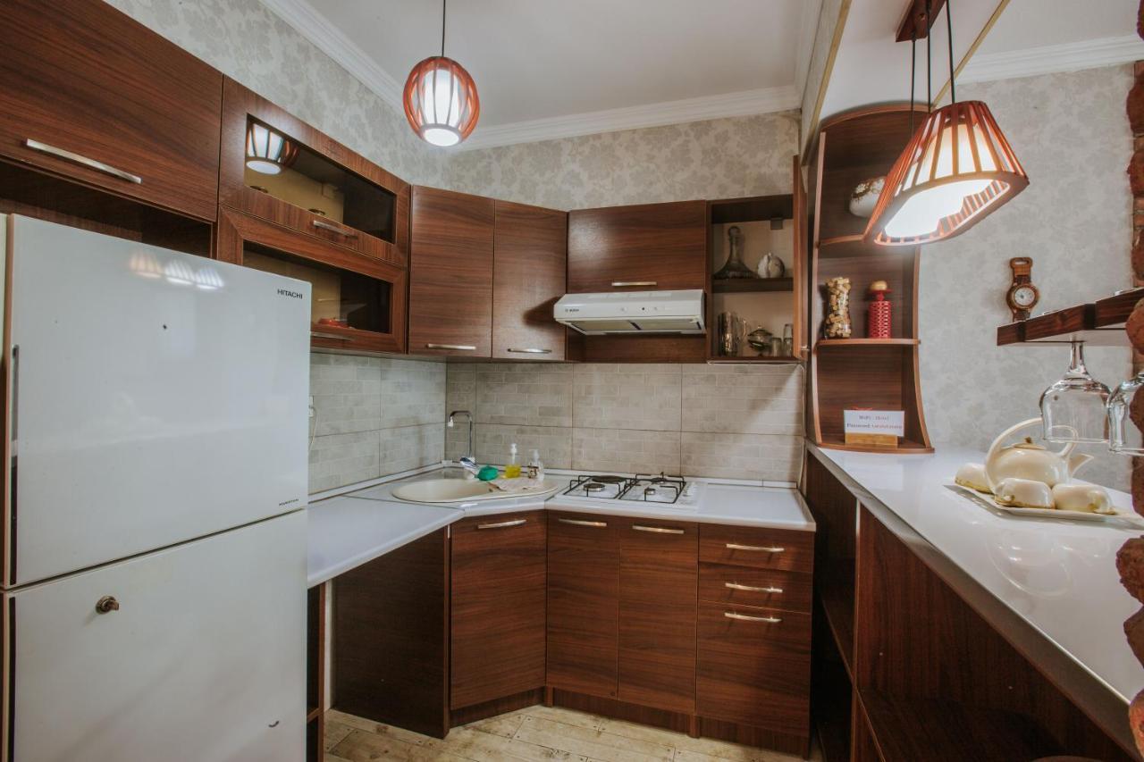 Neli & Zaal Guest House Telavi Dış mekan fotoğraf